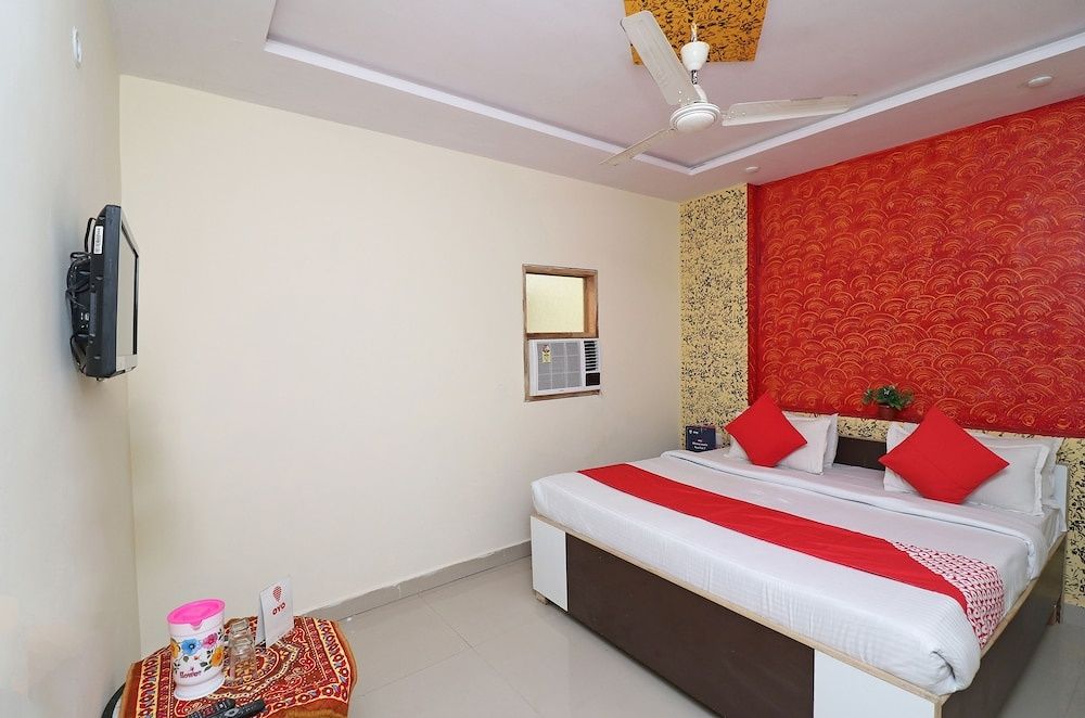 OYO 24600 Grand Harshit Resort Double or Twin Room 13