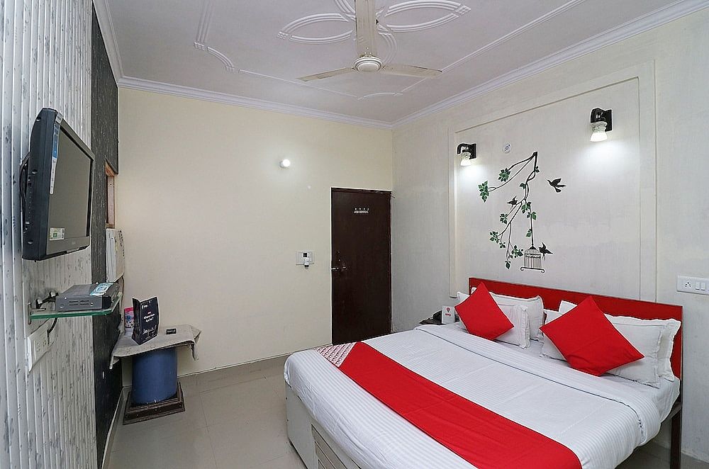 OYO 24600 Grand Harshit Resort Double or Twin Room 15