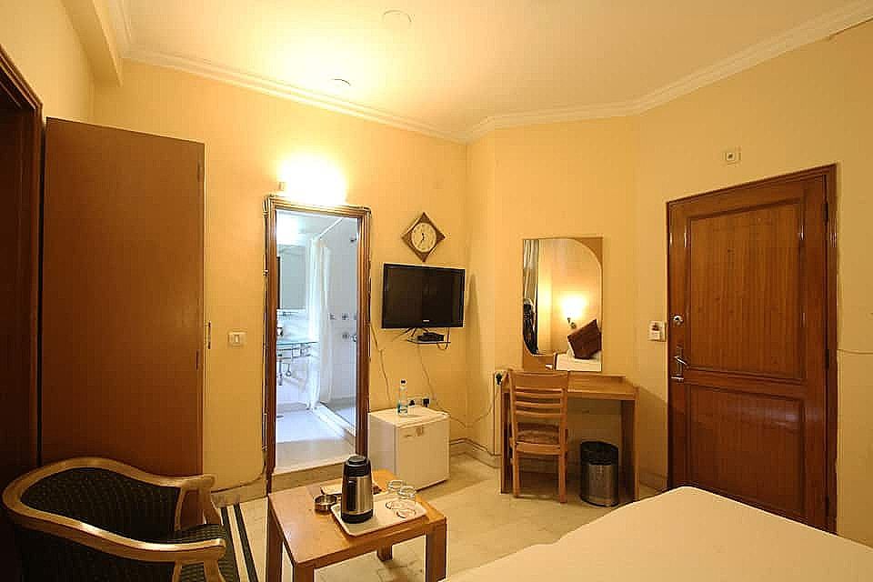 Casagrand Deluxe Room Free WiFi 5