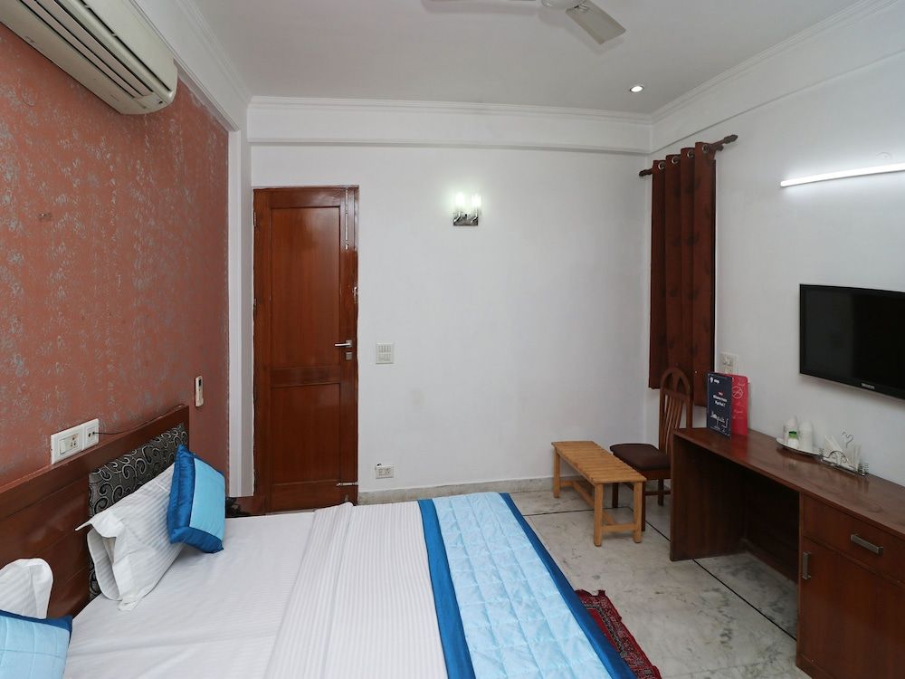 OYO 11434 AB Residency Double or Twin Room 24