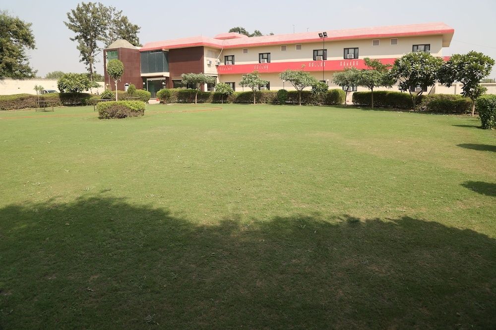 undefined Pacific Inn Suryansh Hotel 7