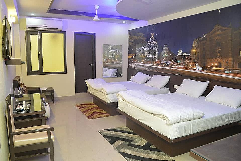 undefined Hotel Aashadeep 10