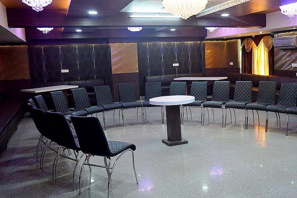 undefined Hotel Aashadeep 5