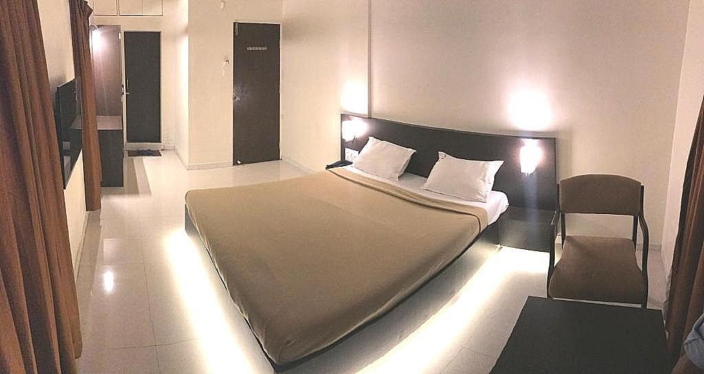 Deluxe AC Room - Welcome Drink Tea/Coffee