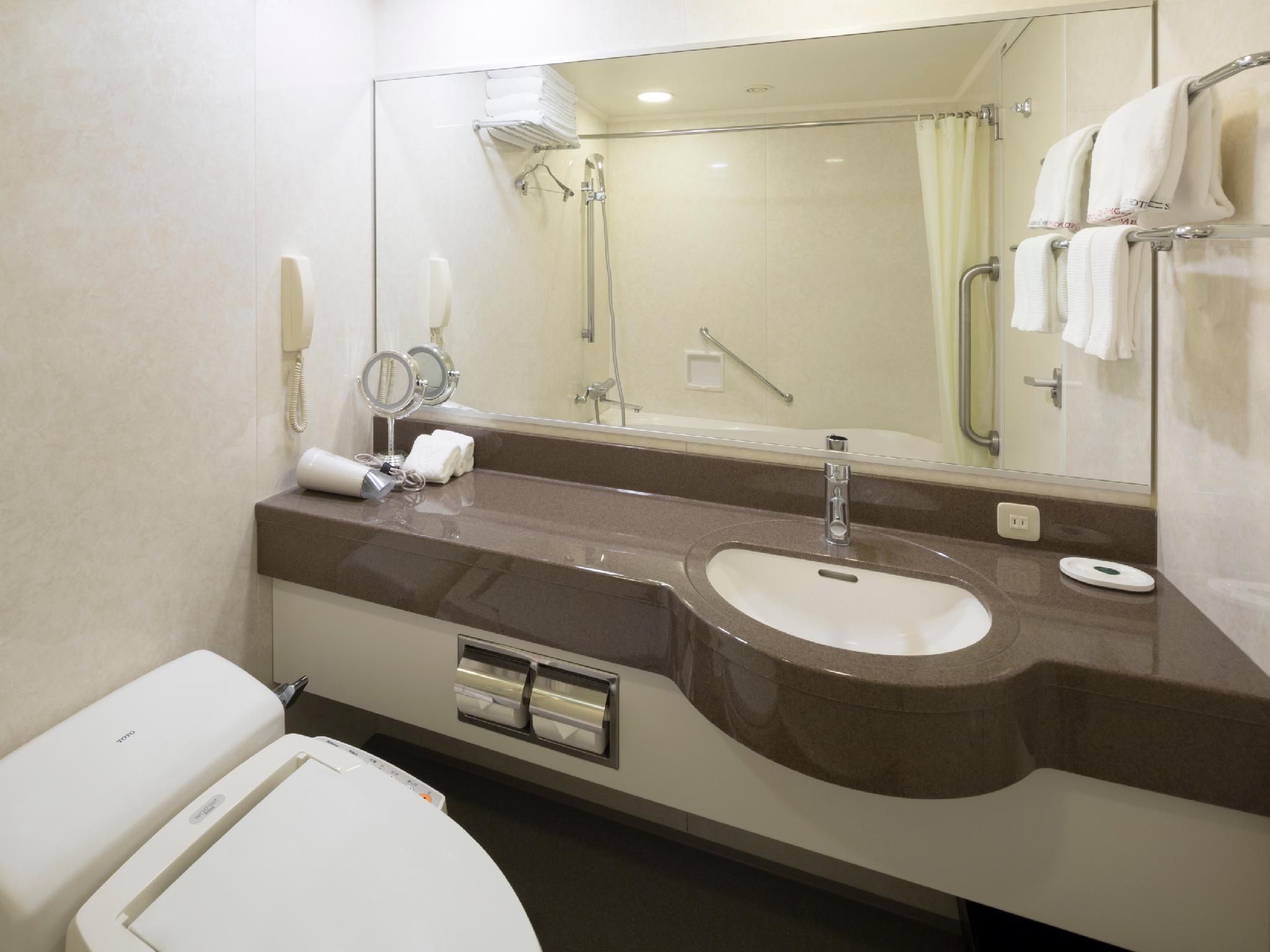 East Building Comfort Large Hollywood Twin Room - Non-Smoking