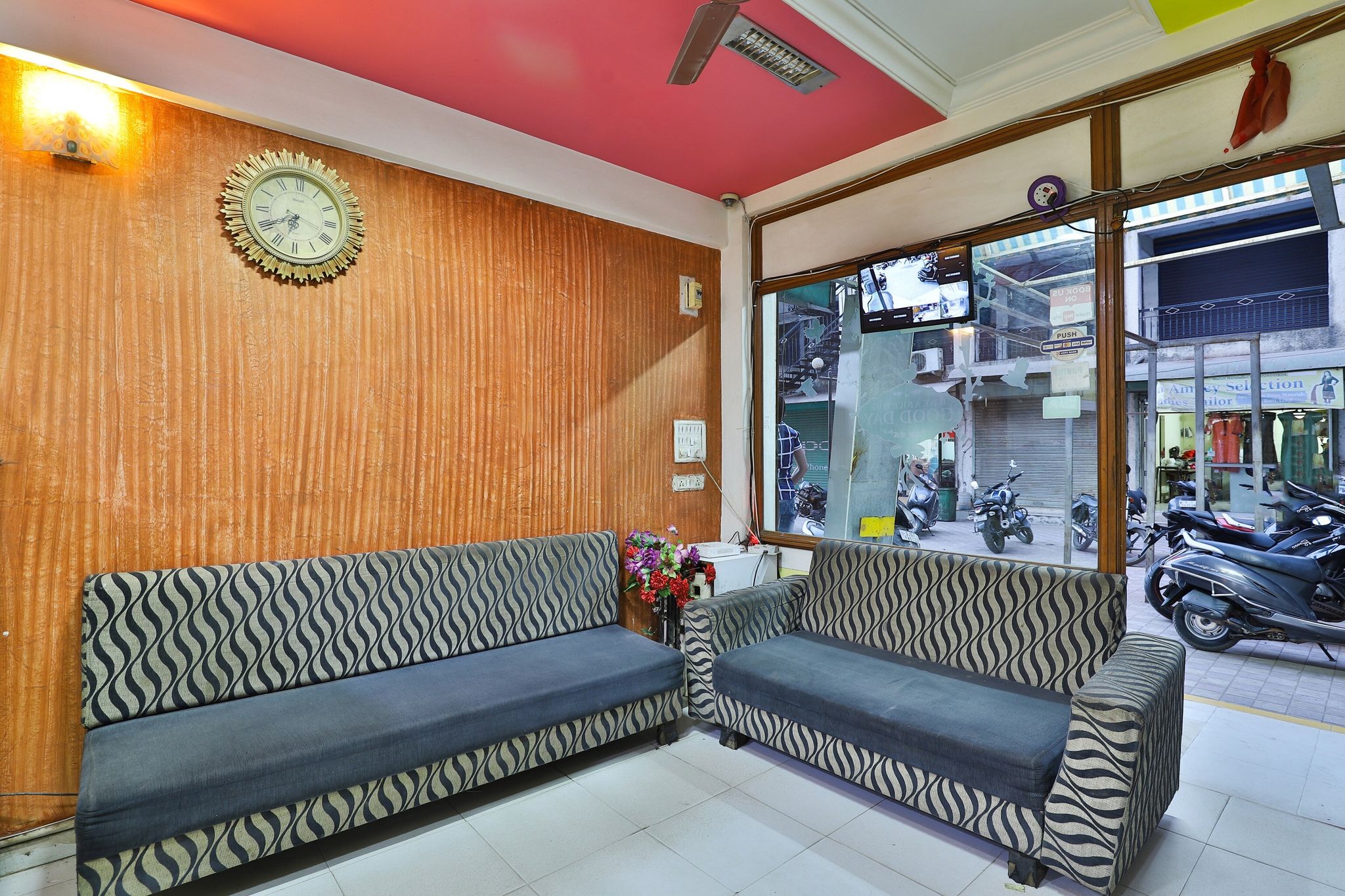 undefined Hotel Krishna 3