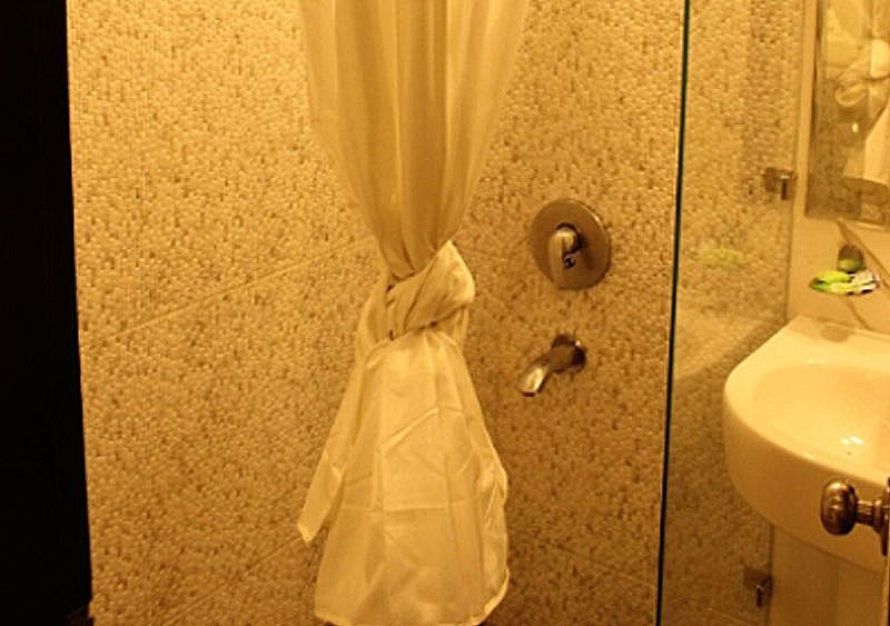 Tulalip Hotel Deluxe Room With Garden View 8