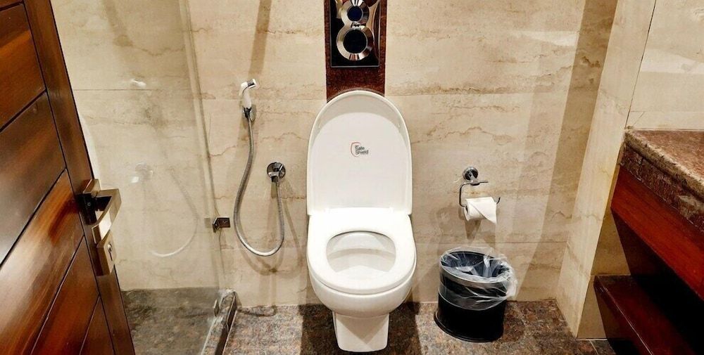 Hotel Vintage Premium Room (2 Single Bed) 9