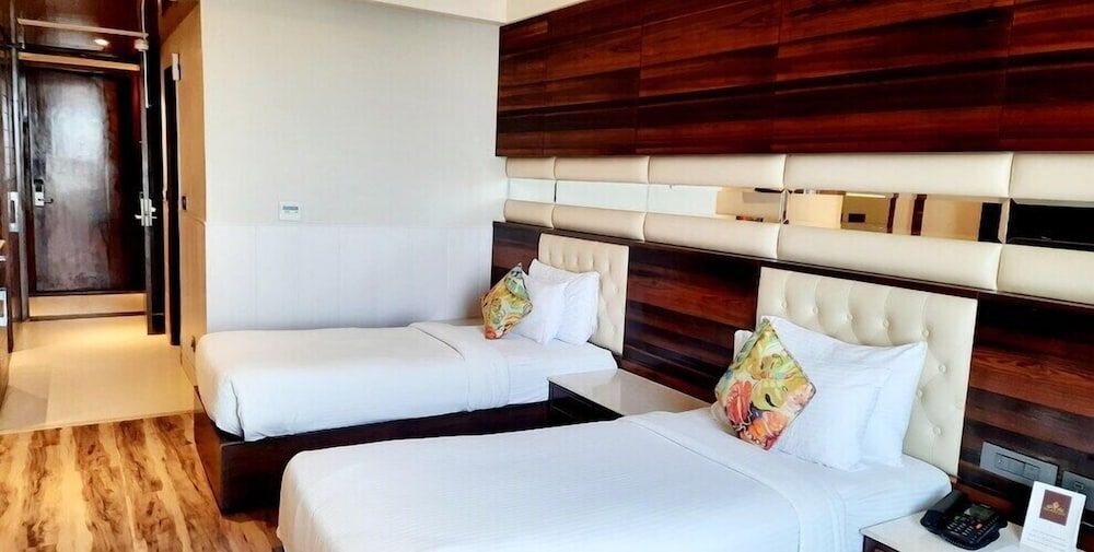 Hotel Vintage Premium Room (2 Single Bed) 7