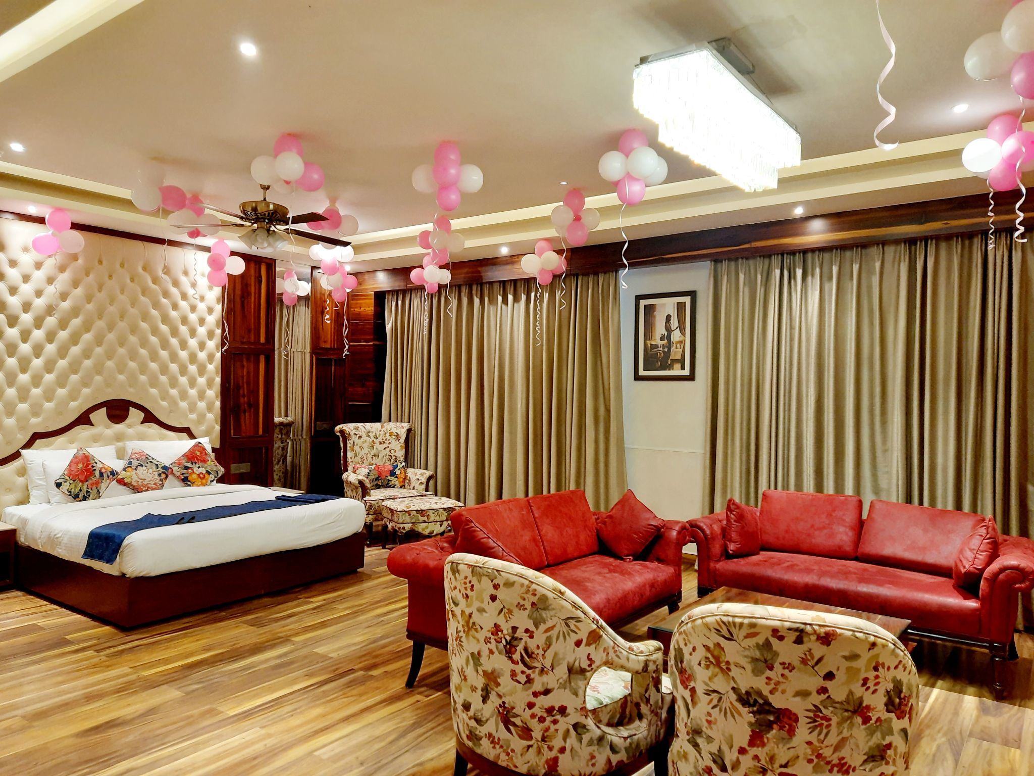 Passionate Suite with Bathtub