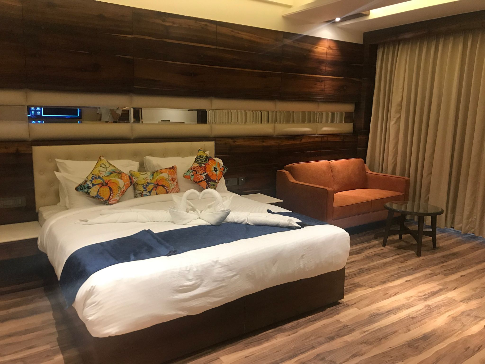 Premium Room (For Hourly Stay)