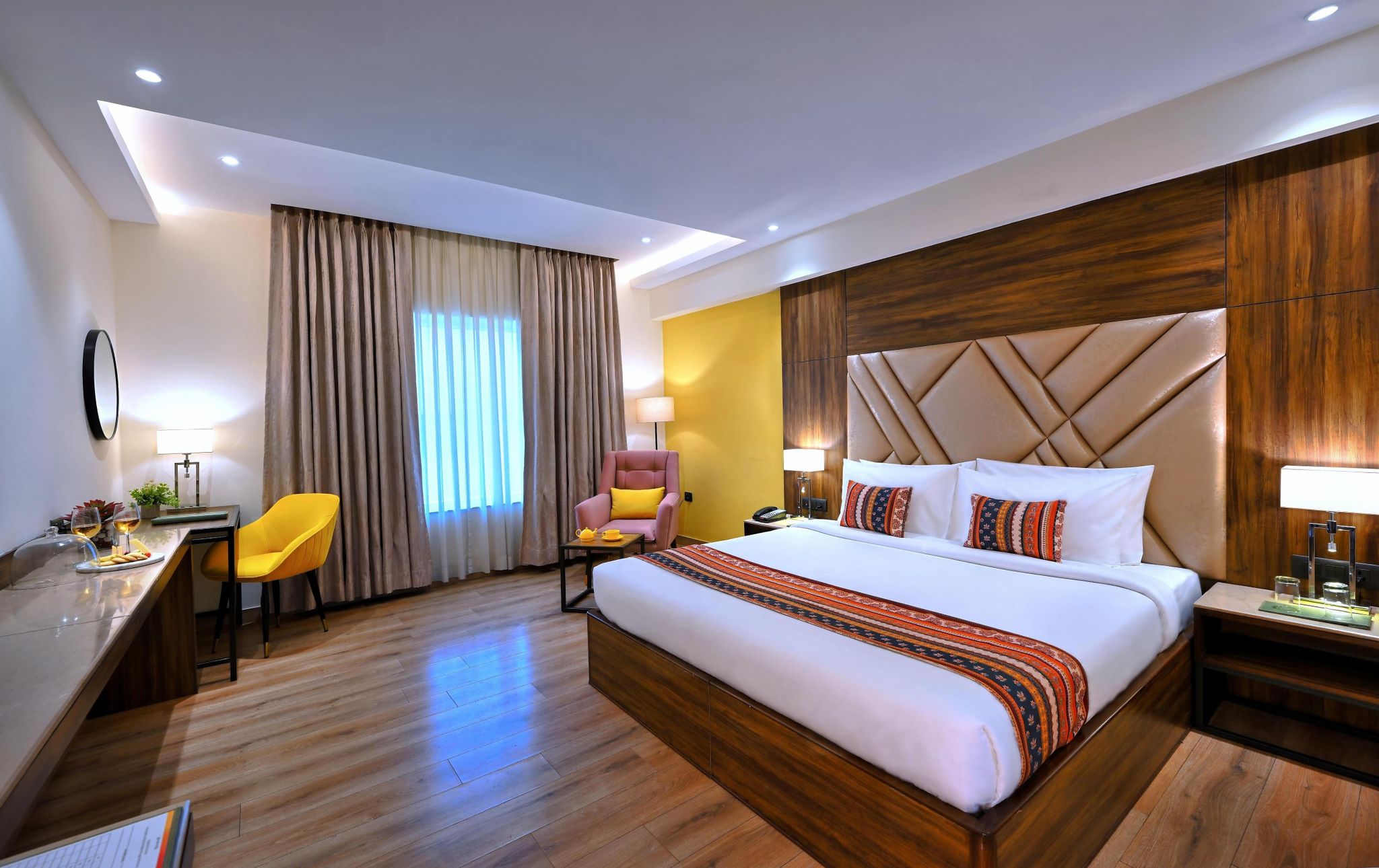 Golden Tulip Agra Deluxe Room - 1 Double Bed