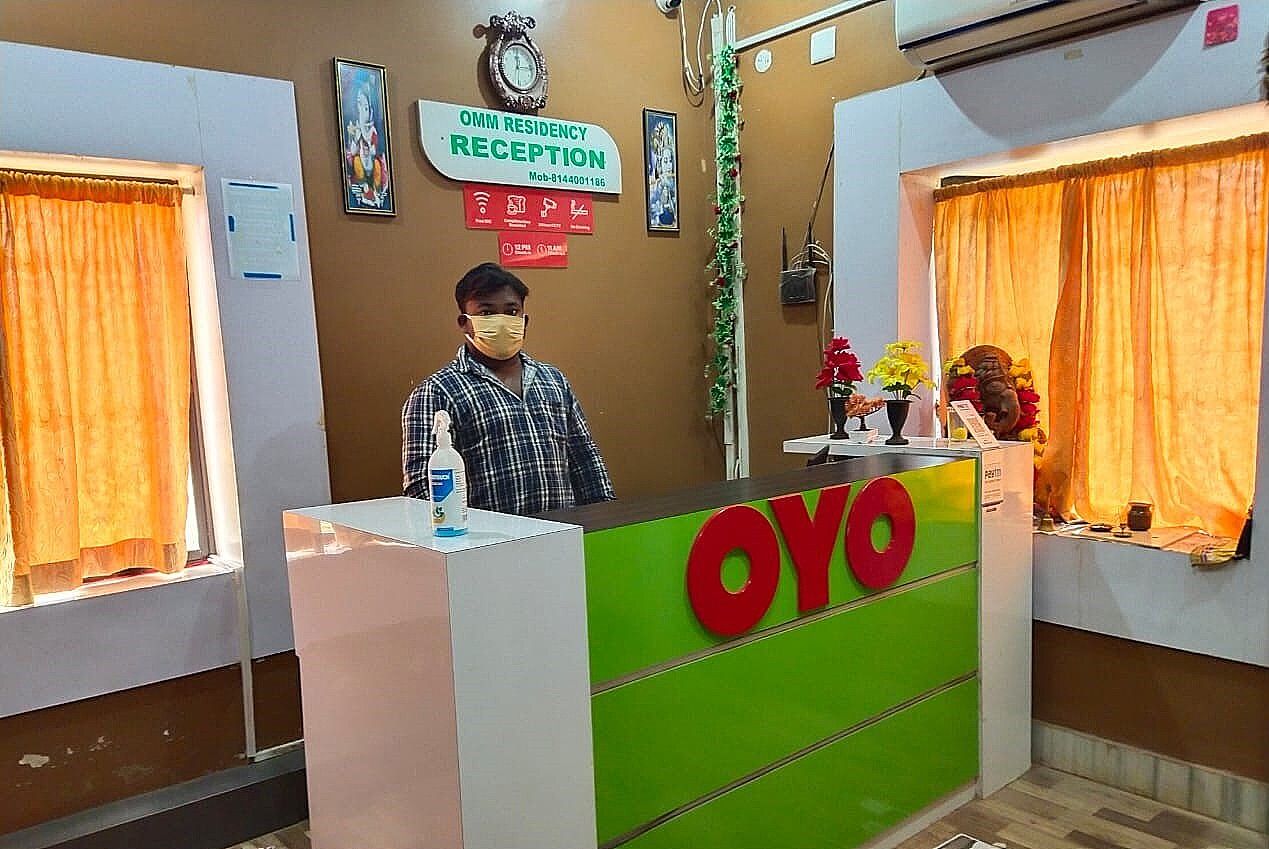 undefined Live on BBS999 3