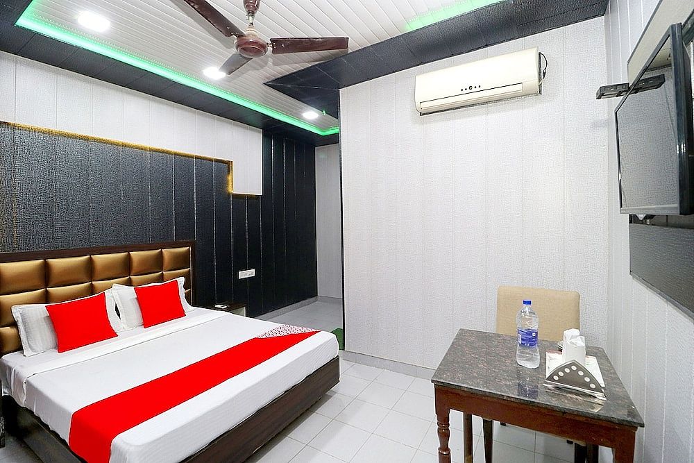 OYO 41743 Hotel Silver Double or Twin Room 14