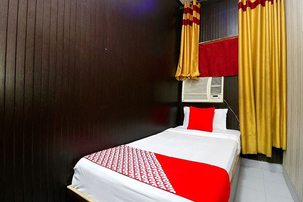 OYO 41743 Hotel Silver Double or Twin Room 12