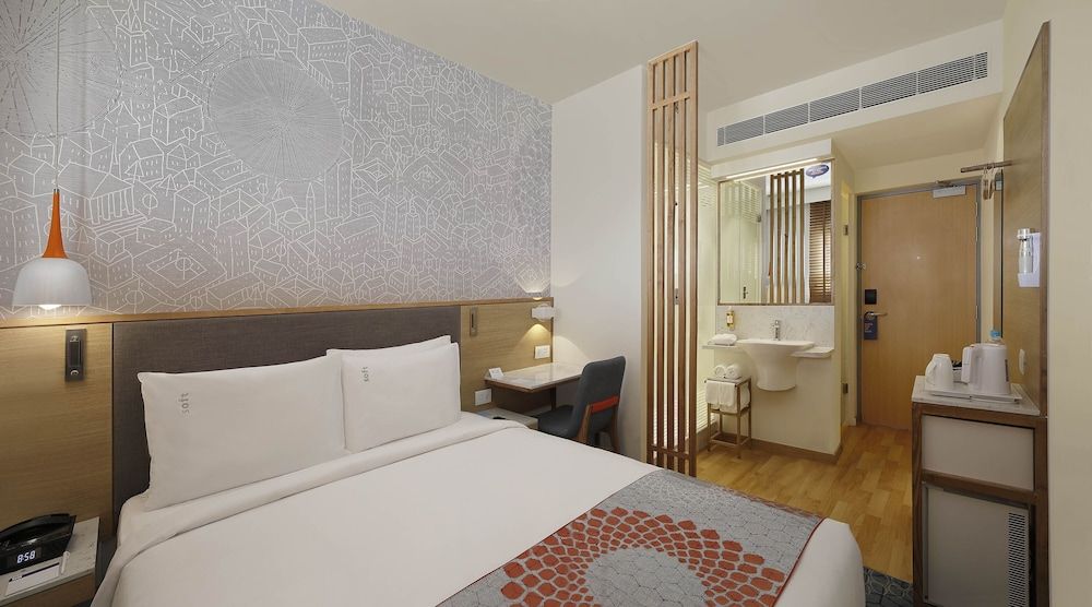 undefined Holiday Inn Express Gurugram Sector 50, an IHG Hotel 5