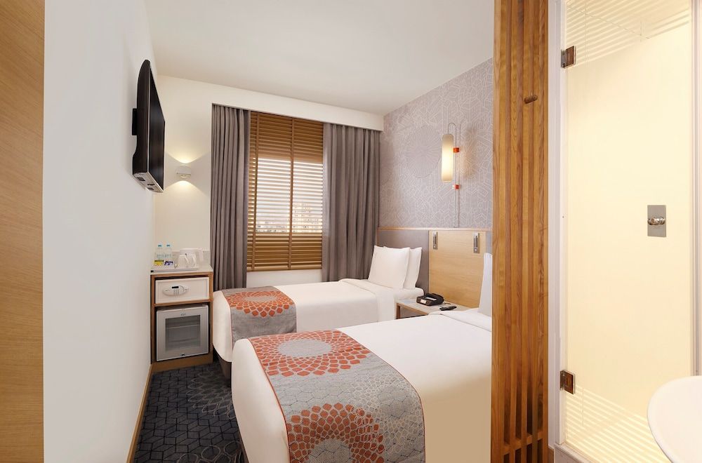 Standard Room, 2 Twin Beds (High Floor)