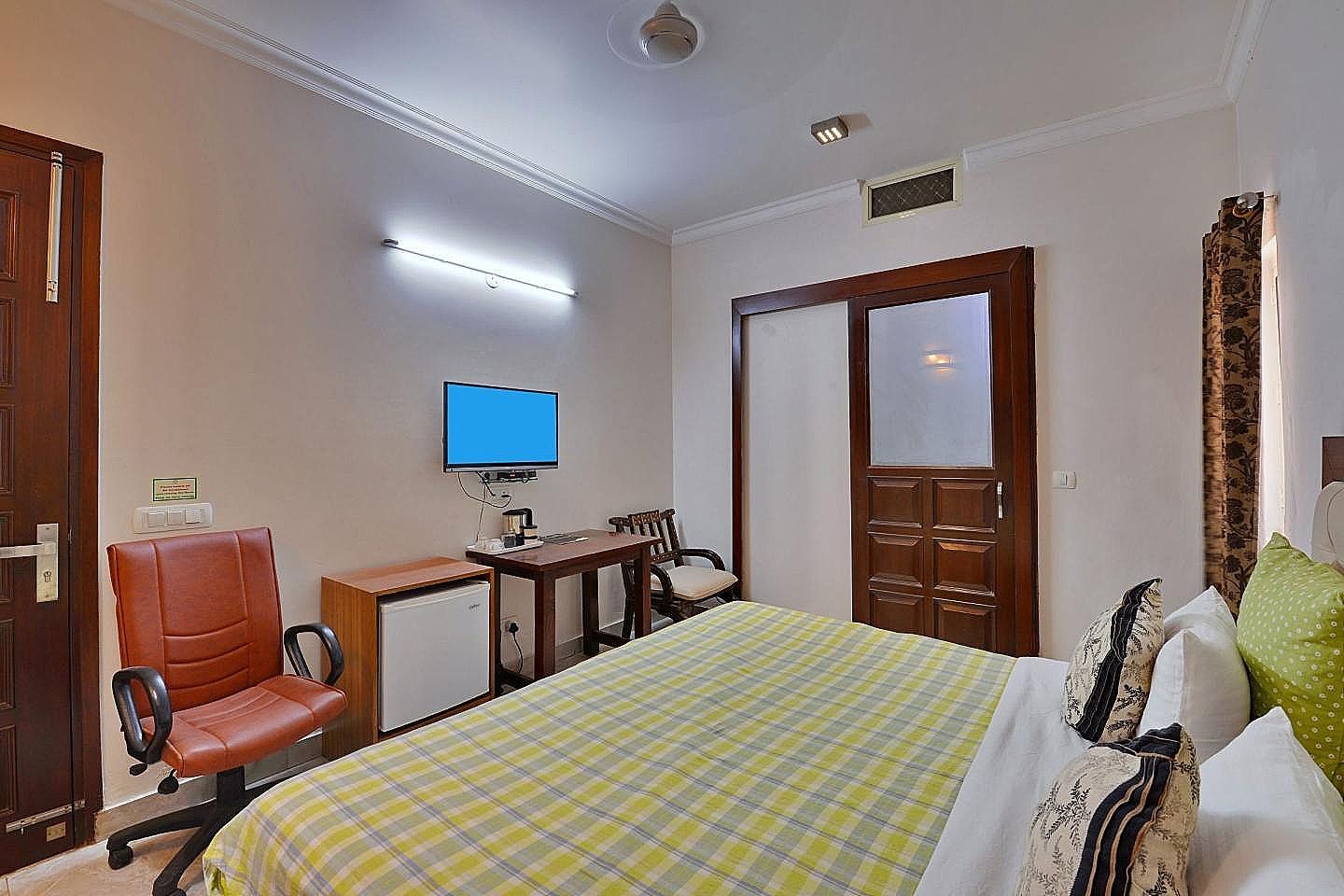 Perch Arbor Suites Classic Room 3