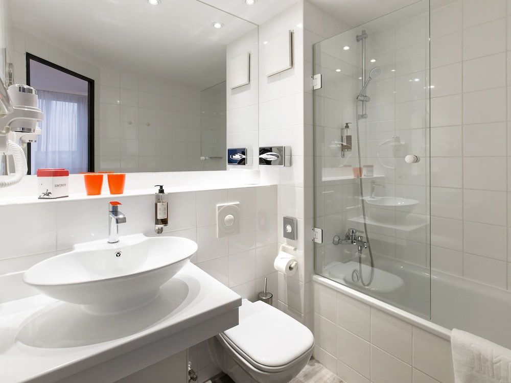 DORMERO Hotel Hannover – Langenhagen Airport Comfort Double Room 4