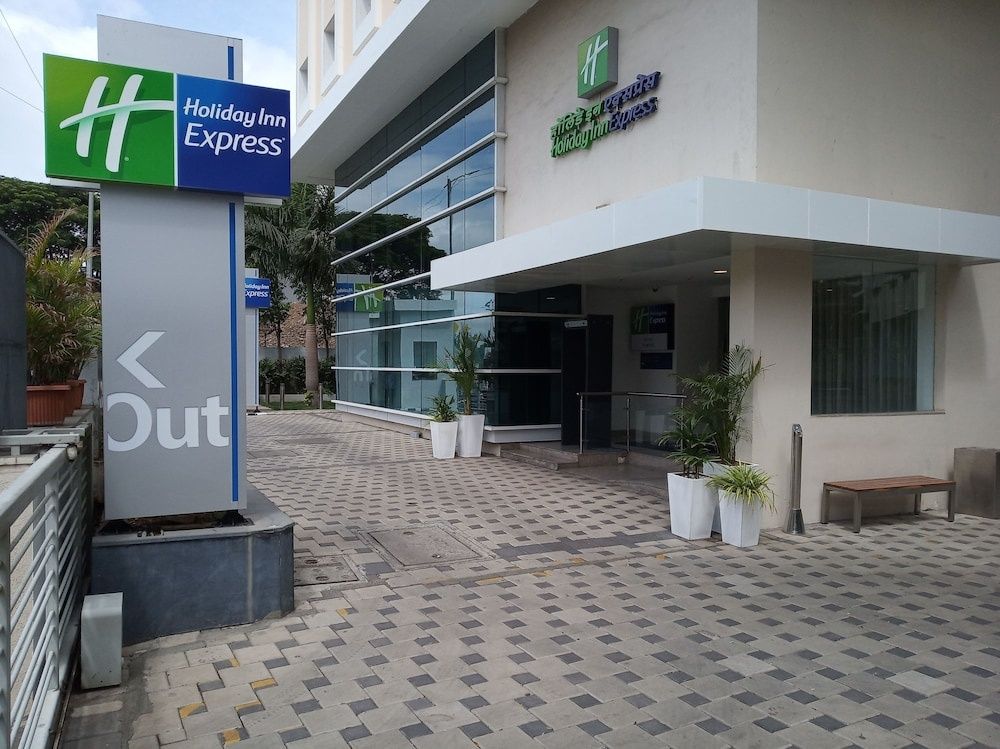 undefined Holiday Inn Express Pune Pimpri, an IHG Hotel 9