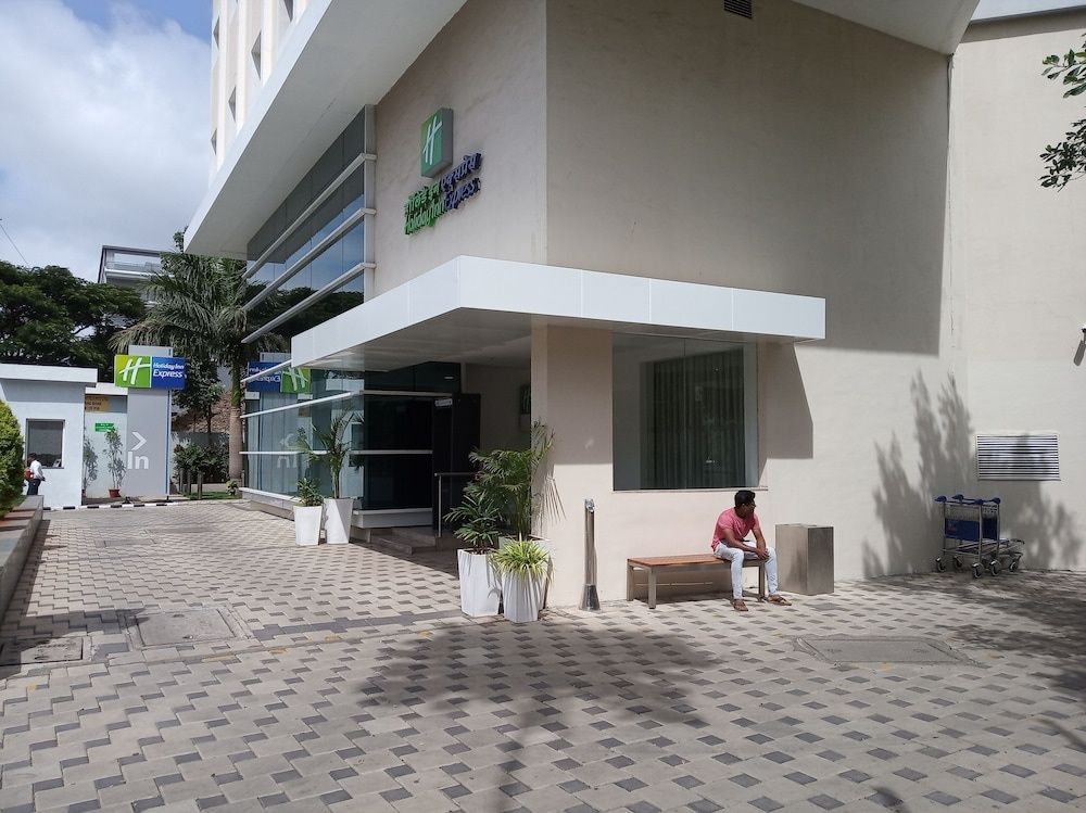 undefined Holiday Inn Express Pune Pimpri, an IHG Hotel 10