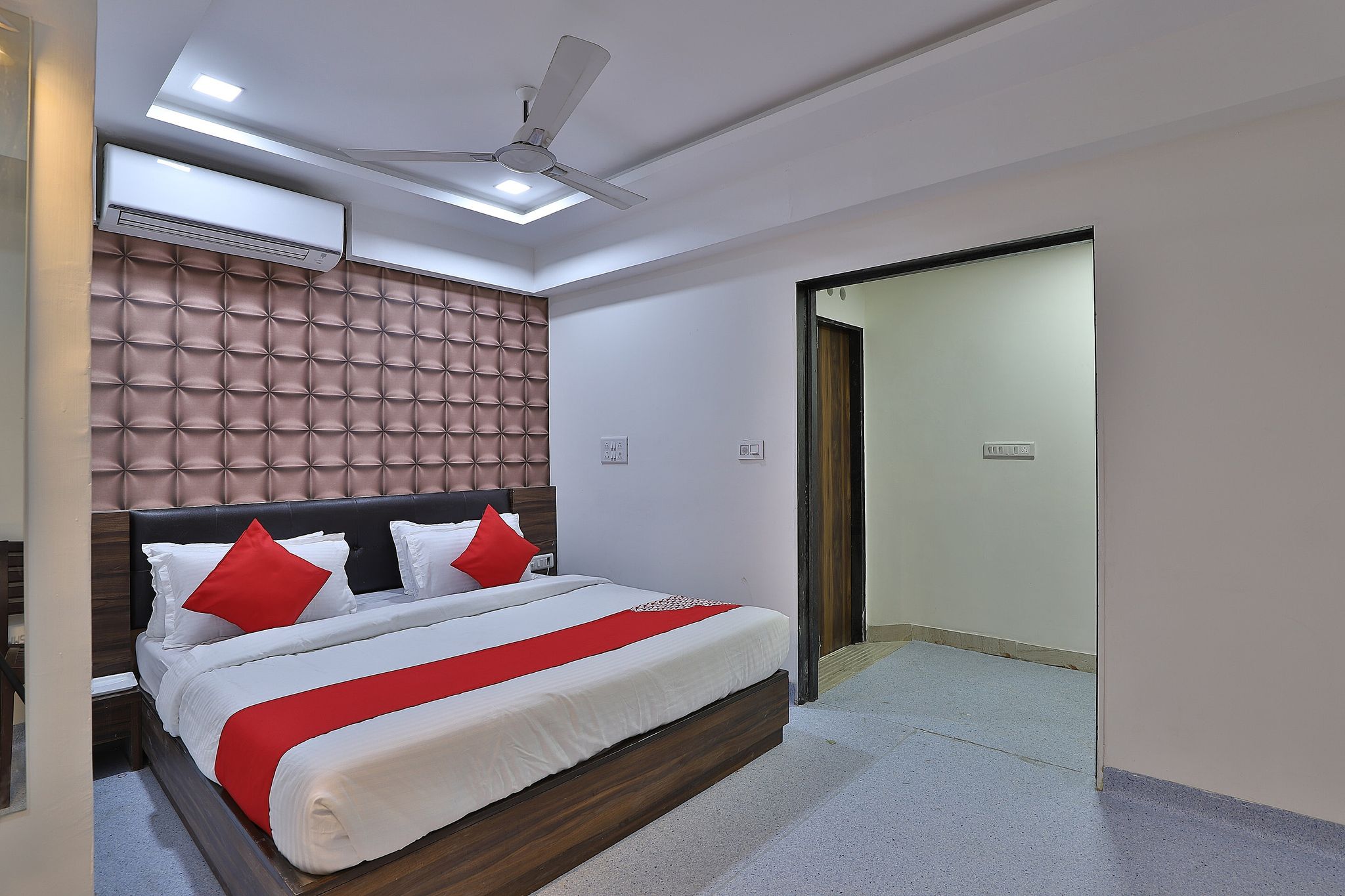 undefined Collection O 41759 Hotel Acropole Inn 8