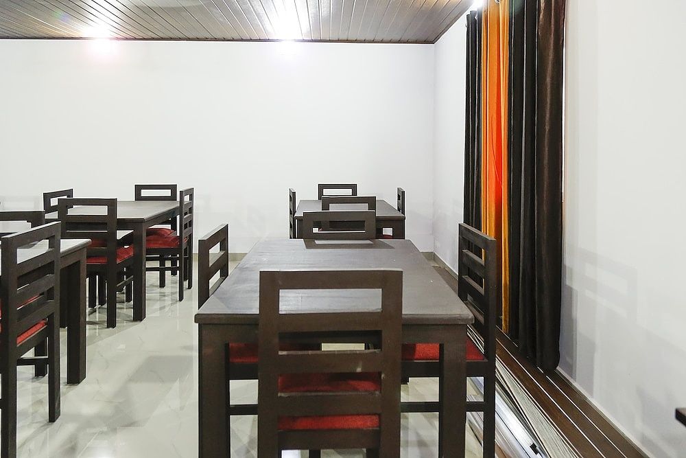 undefined OYO 7966 Laacienekkas Valley Resort 9