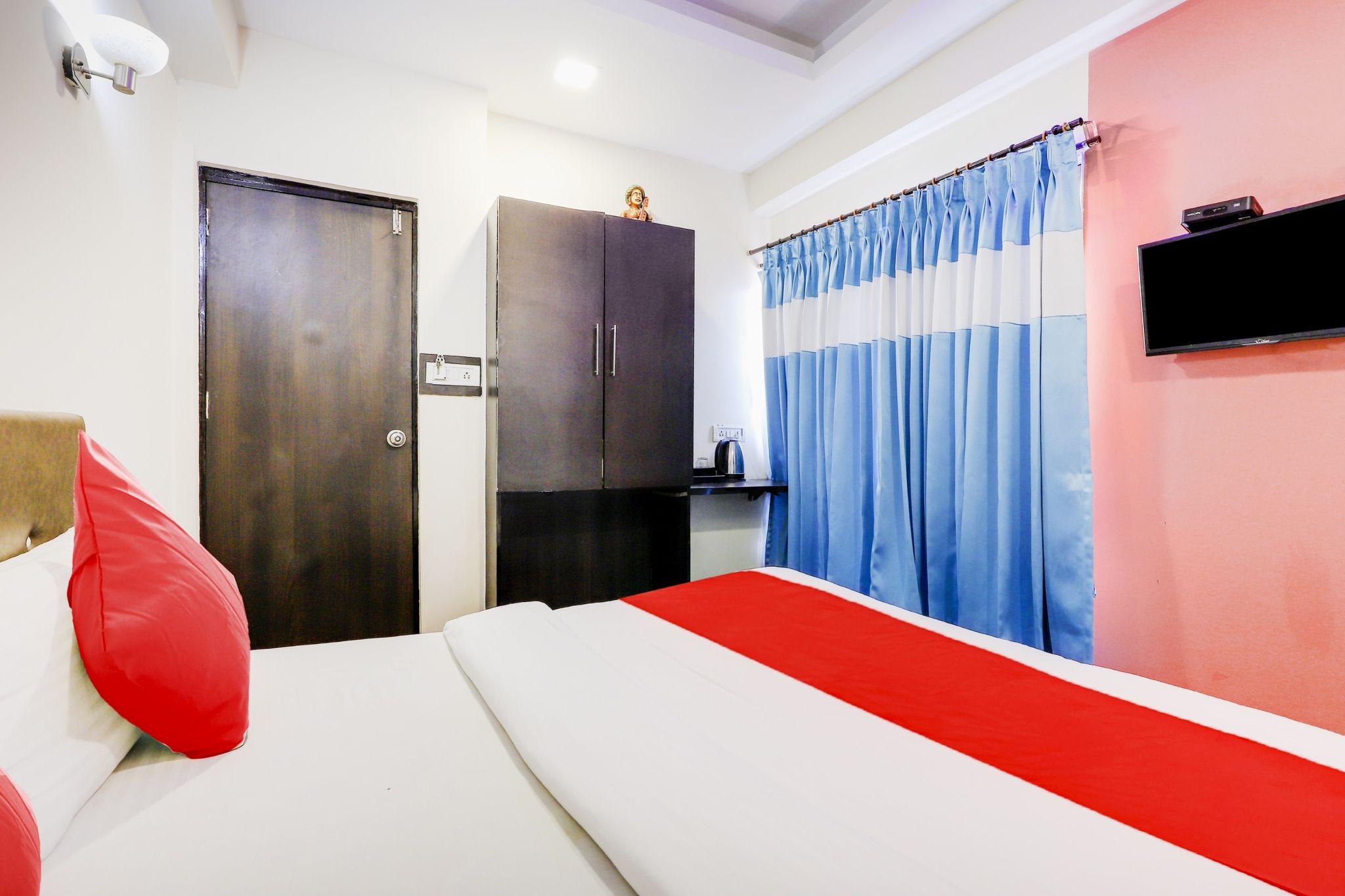 undefined OYO 74335 Hotel Dash 10