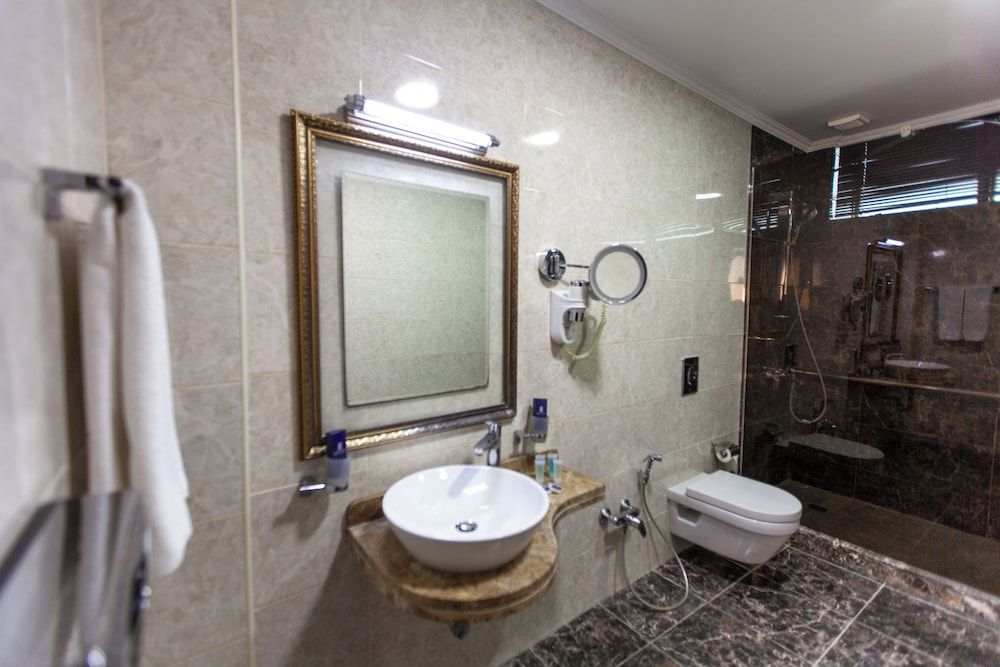 undefined Ramada by Wyndham Baku 9