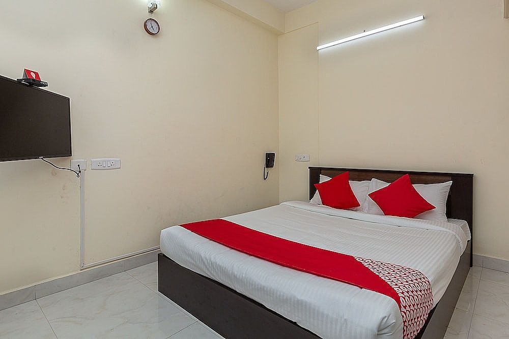 undefined OYO 23081 Little Stay Service Apartments