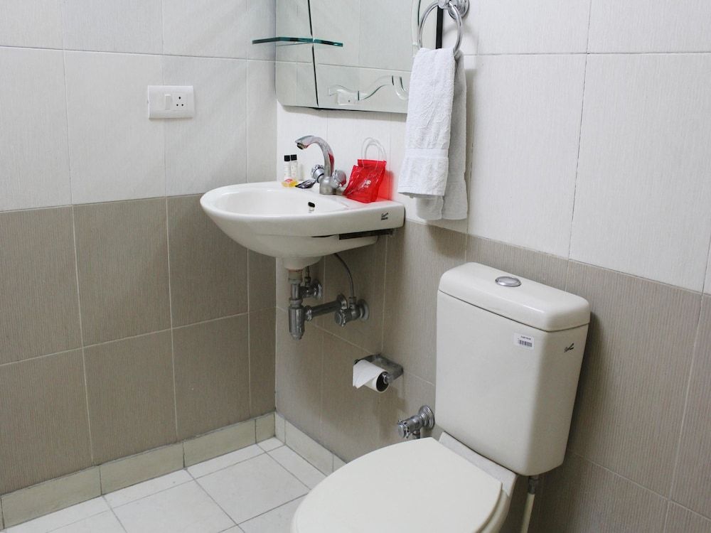 OYO 2256 Hotel Excellency Double or Twin Room 15