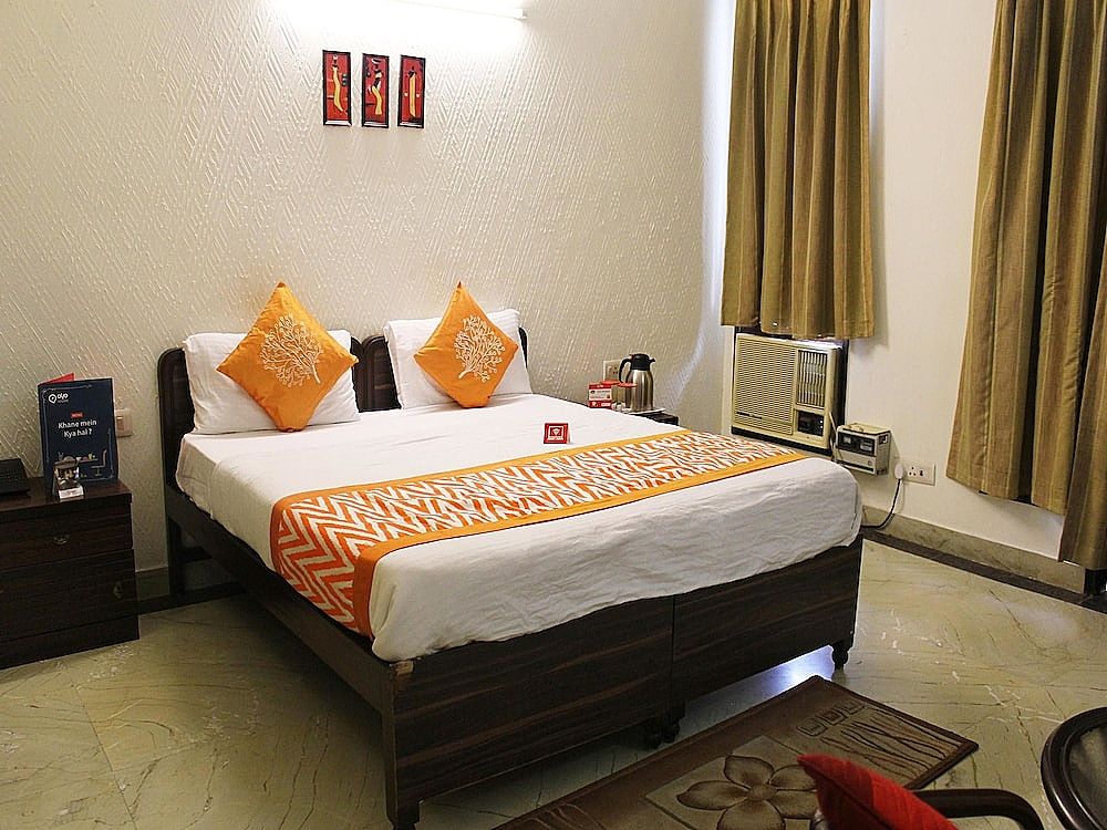undefined OYO 2256 Hotel Excellency 5