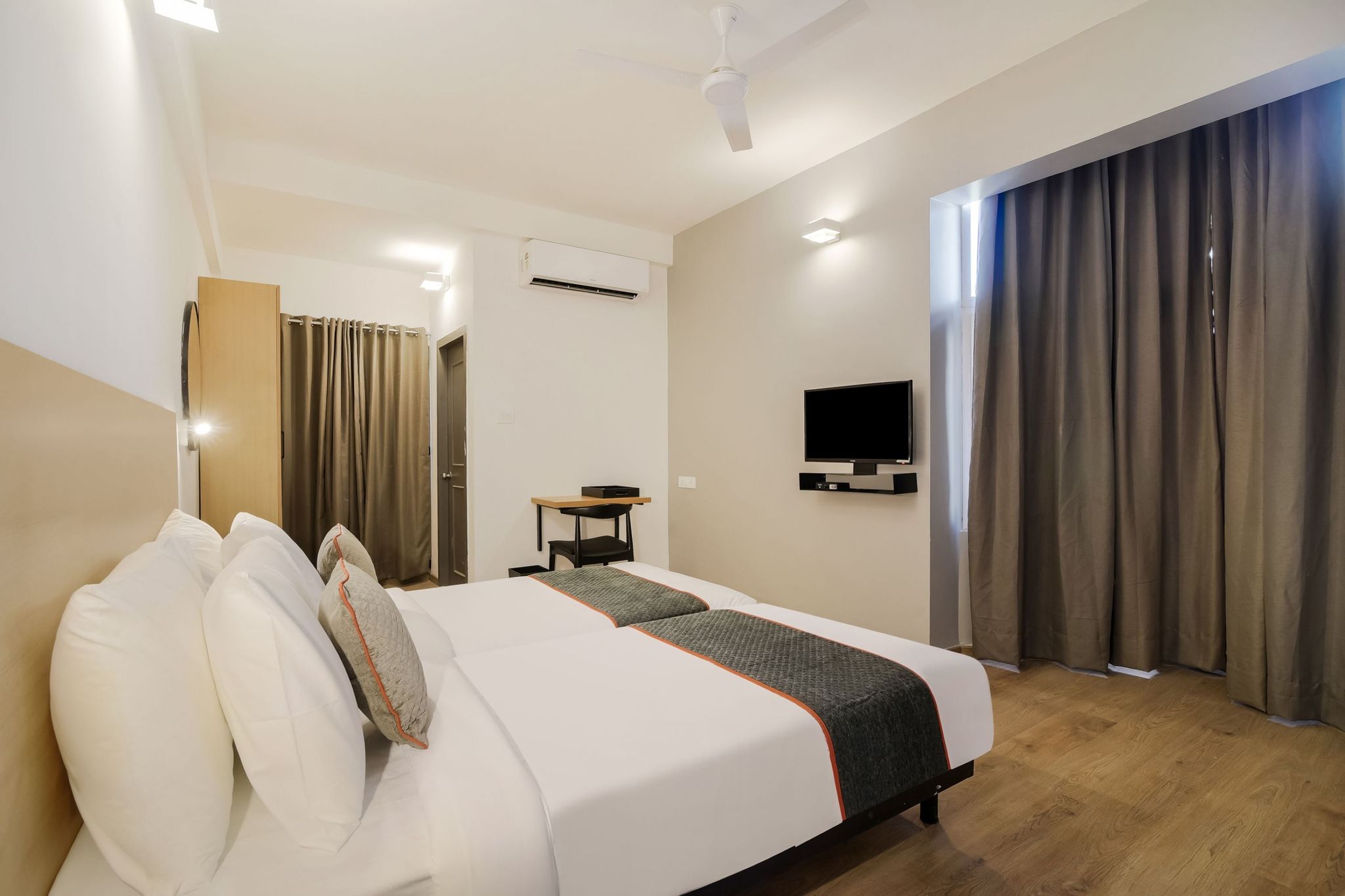 Super Townhouse Srm Kuppakonam Pudur Classic Room 10
