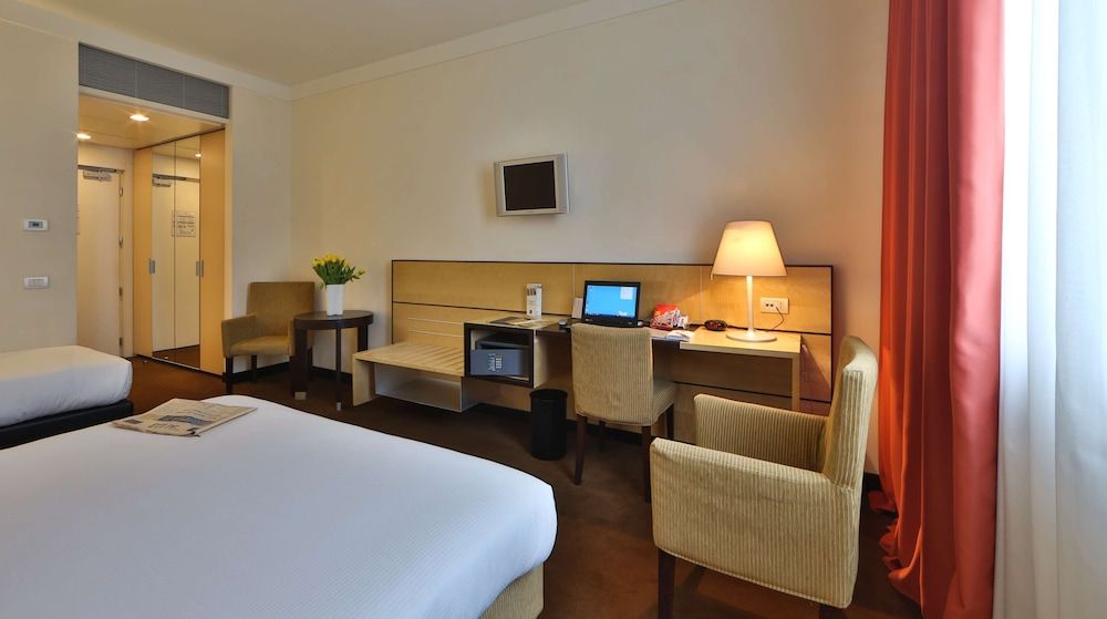 Family Suite, 1 King Bed