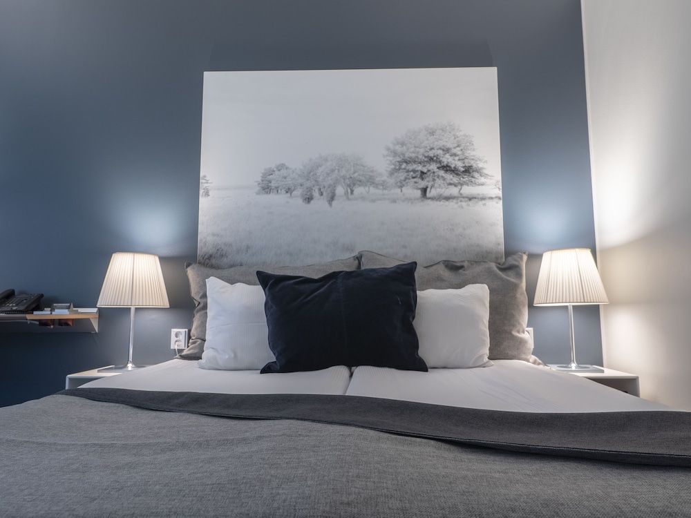 undefined Clarion Hotel Sign 2