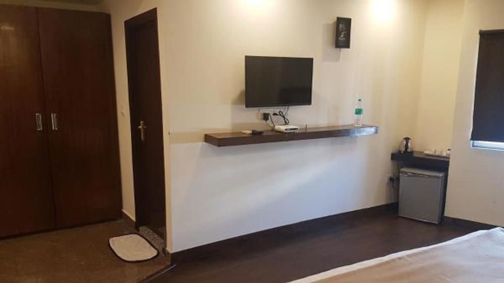 Ganges Rivera Executive Room 4