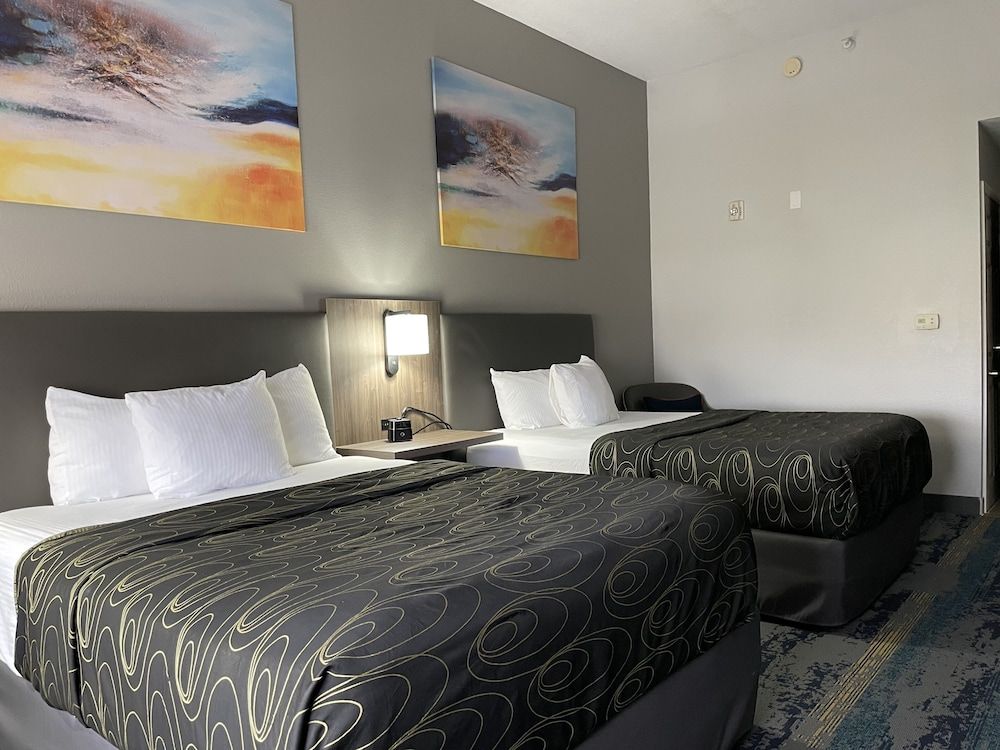 Room, 2 Queen Beds, Non Smoking