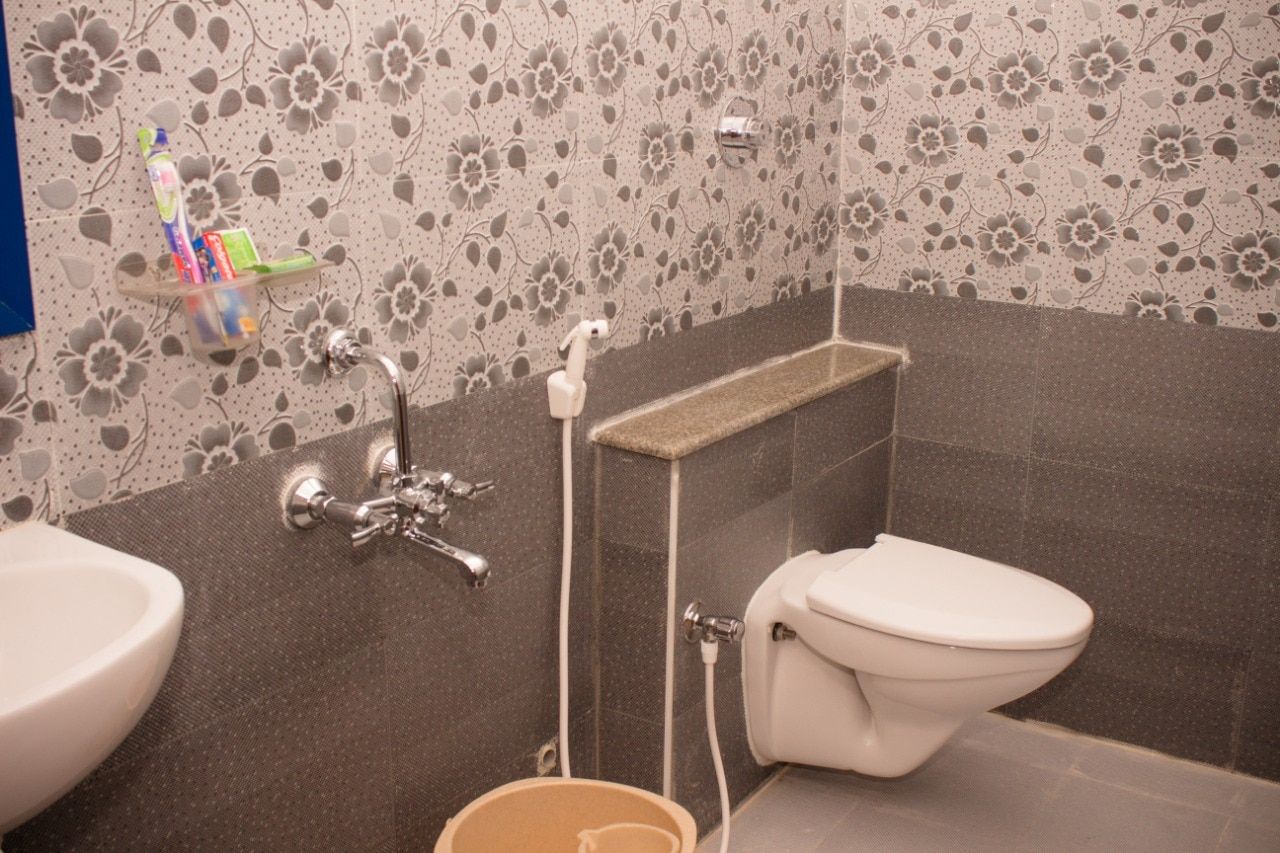 Bouvana Residency Standard Double Room 5