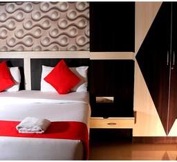 Peace Residency Deluxe Room 47