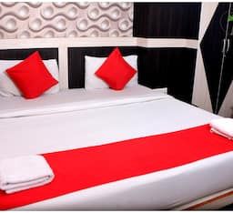 Peace Residency Deluxe Room 52