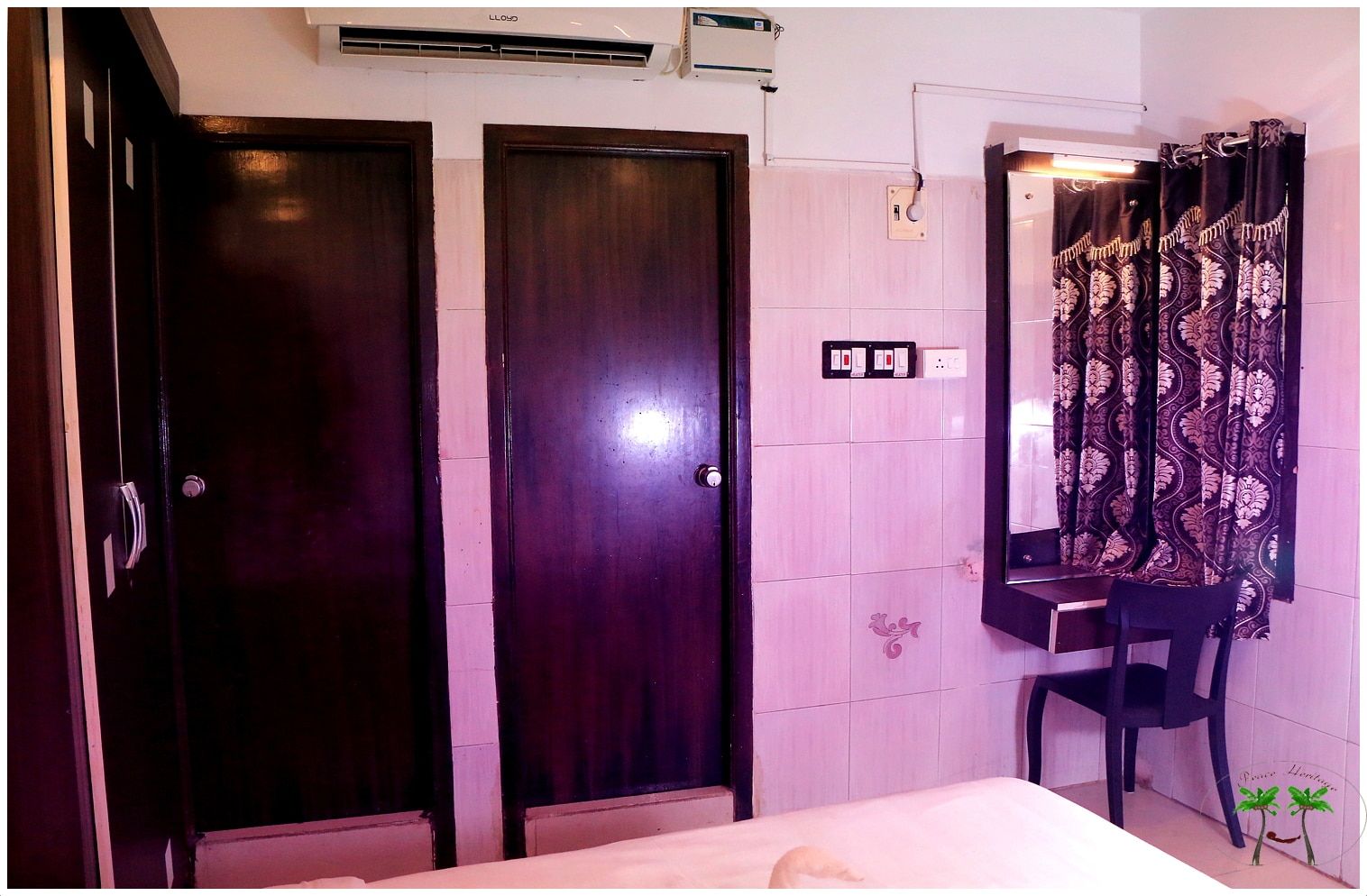 Peace Residency Deluxe Room 74