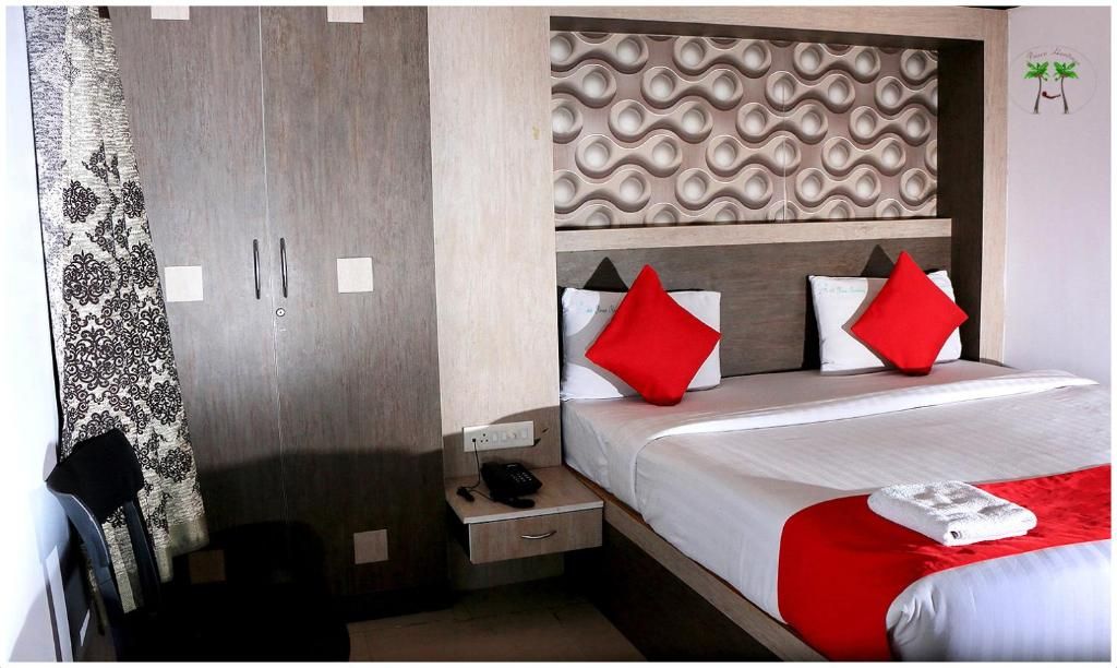 Peace Residency Deluxe Room 36