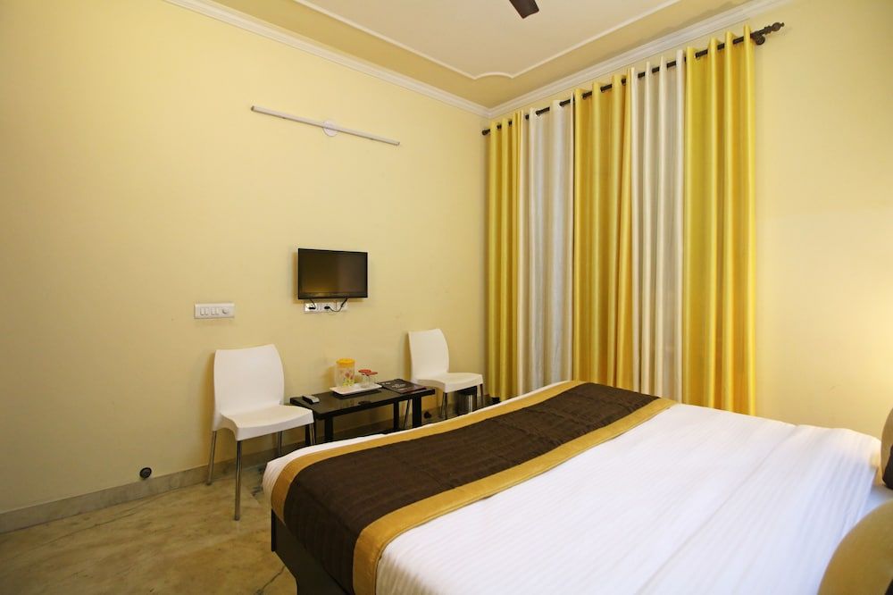 undefined OYO 7967 near Medanta 6