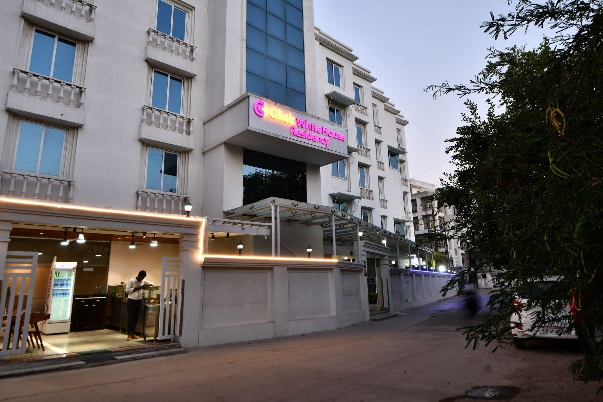 Click Hotel White House Residency Vadodara 2