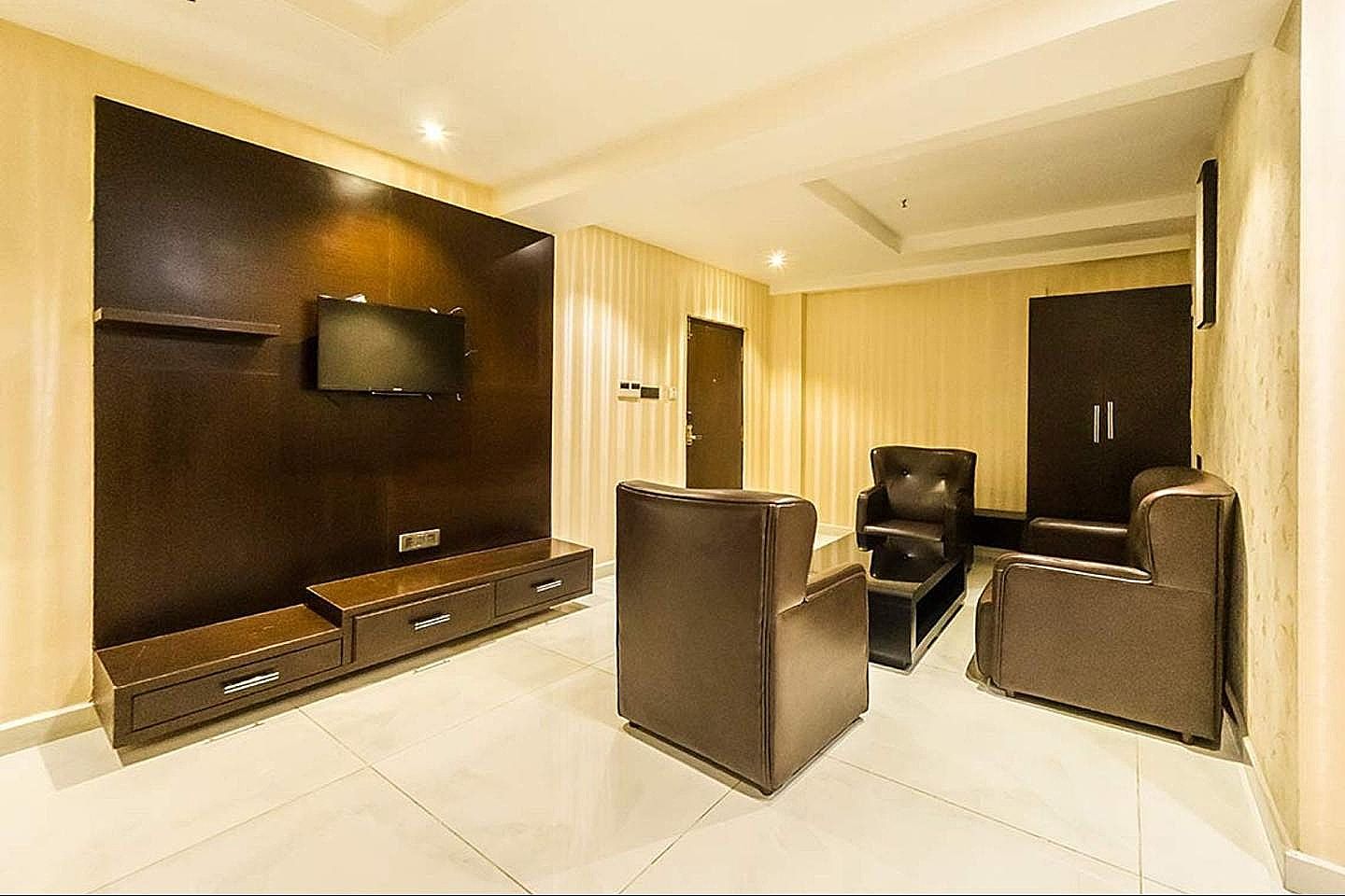Jr Suite