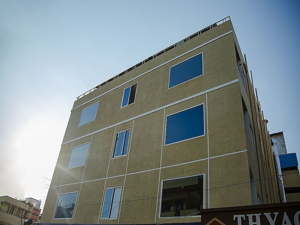 undefined Collection O Thyag Inn 5