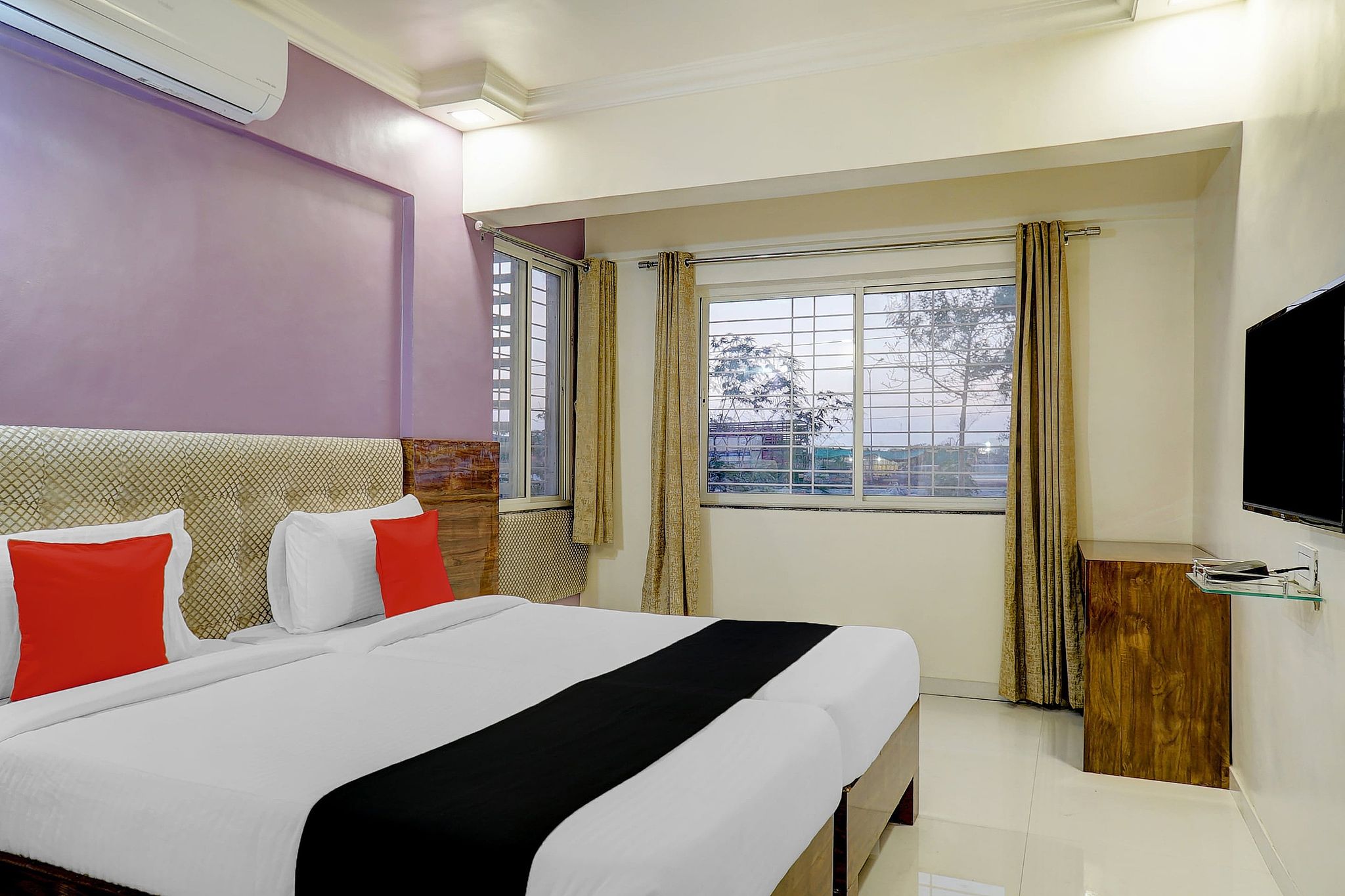 Hotel O Kohinoor Residency Classic 11