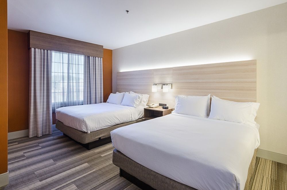 Standard Room, 2 Queen Beds