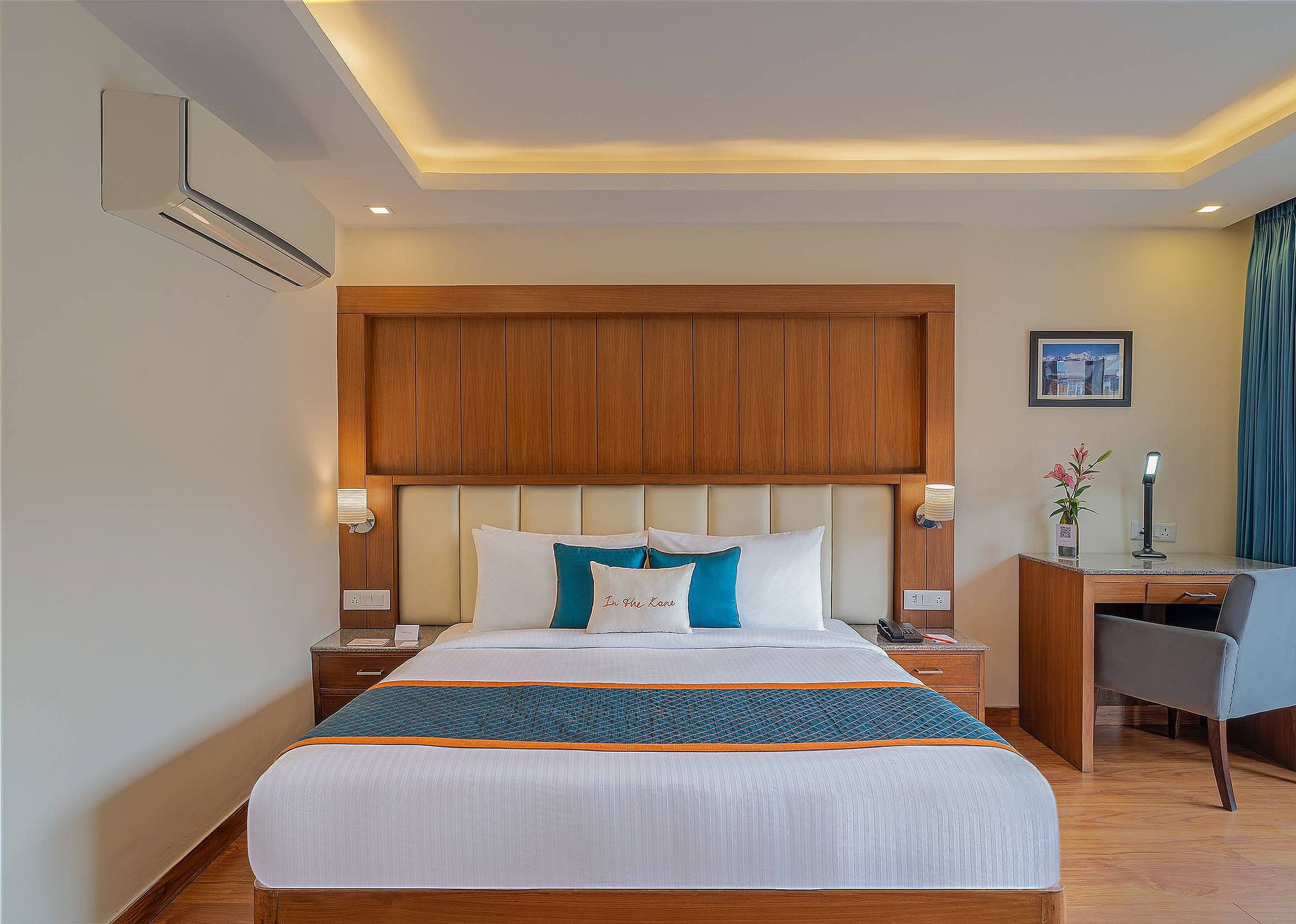 Luxe Room With Balcony