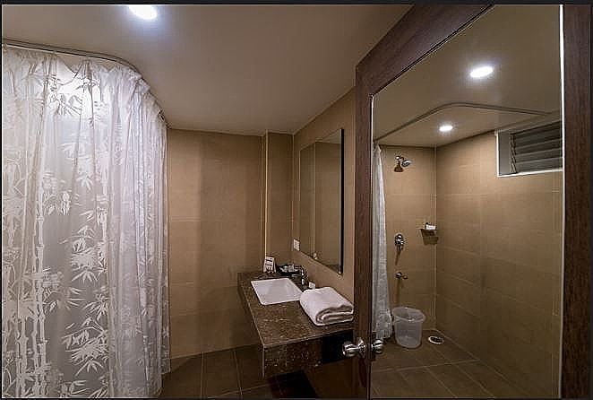 minerva Grand One town premium 33